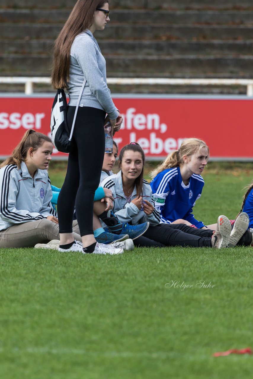 Bild 472 - B-Juniorinnen Holstein Kiel - SV Wahlstedt : Ergebnis: 5:0